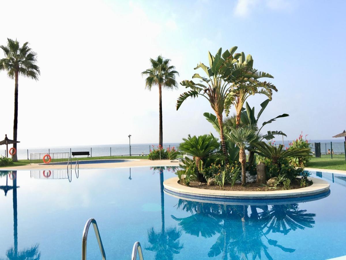 Mi Capricho Beachfront- 3-7 Apartment With Sea Views Sitio de Calahonda Exterior photo